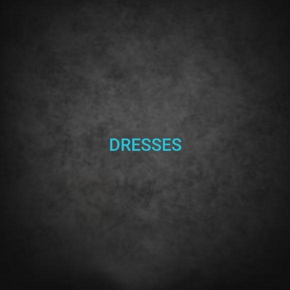 DRESSES - Picture 1 of 1